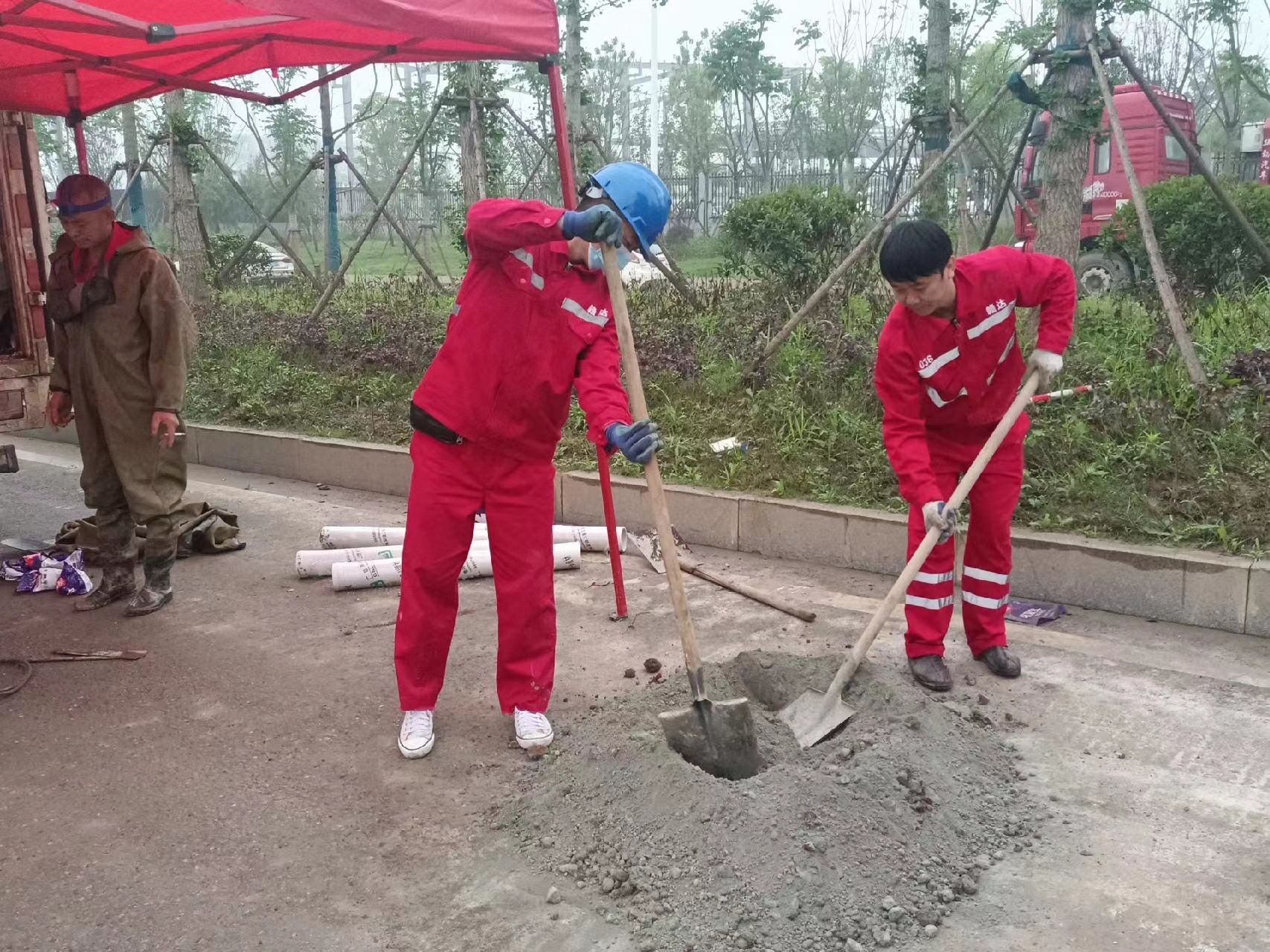 贵港管道疏通哪家好】及时进行市政管道清淤